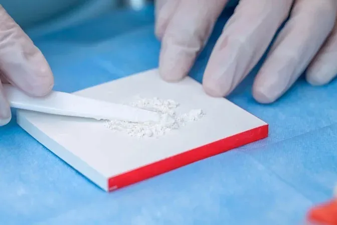 lute-glass-dental-cement_11zon_11zon lute-glass-dental-cement_11zon_11zon